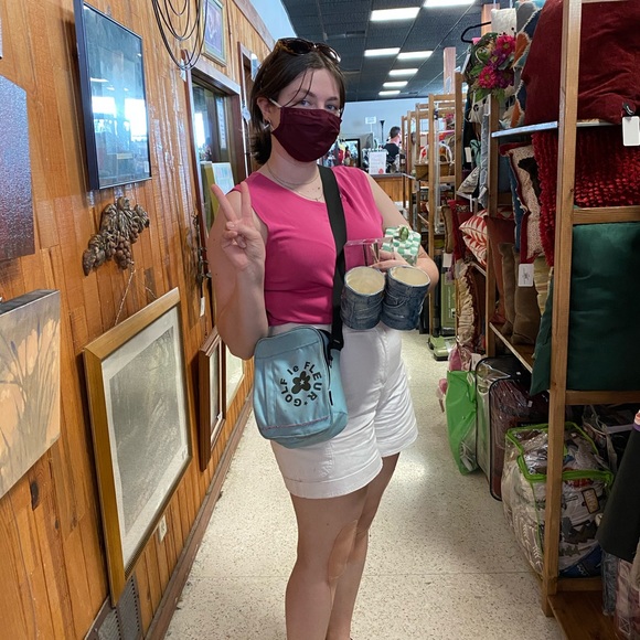 Meet your Posher, Michaela - Picture 1 of 6